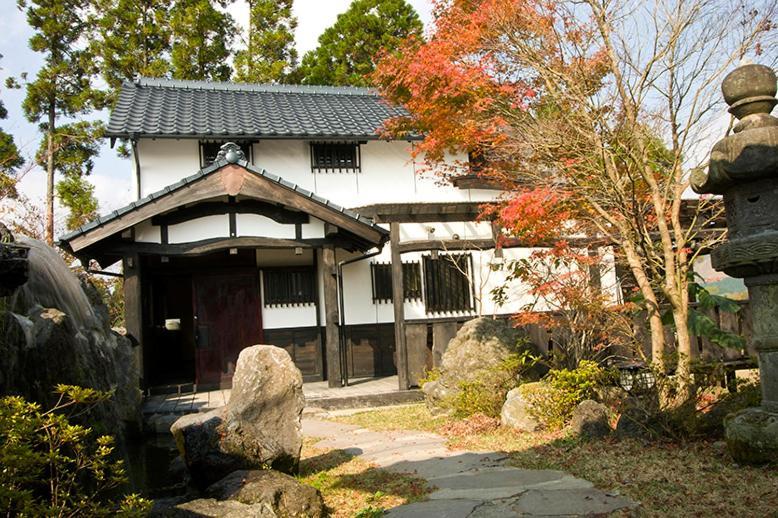 Kurokawa Mori No Cottage Minamioguni Luaran gambar